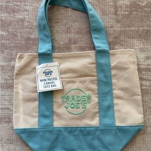 Viral -SOLD OUT Trader Joe's Mini Pastel Canvas Tote - Cream and Blue
